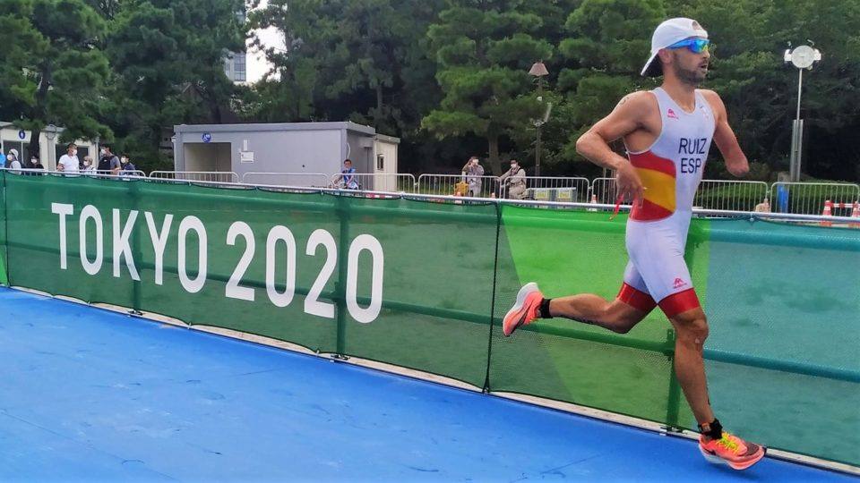 Jairo Ruiz remonta a tiempo para conseguir diploma en los Paralímpicos