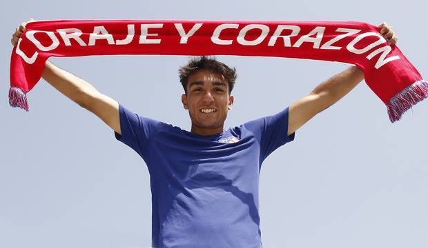 Óscar Castro, procedente del Atlético, fichaje para la medular de El Ejido