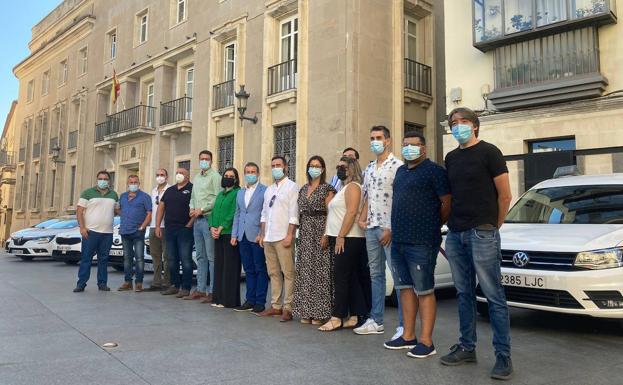 Más de 80 taxis de la capital portarán la marca turística 'Jaén, paraíso interior'