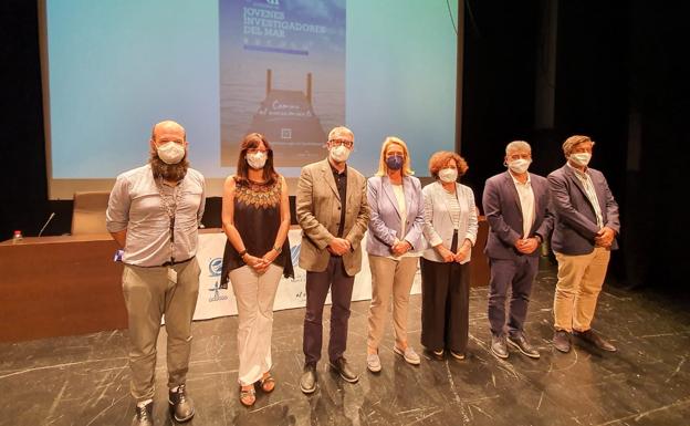 La alcaldesa de Motril reivindica el acercamiento del municipio «al medio marino»