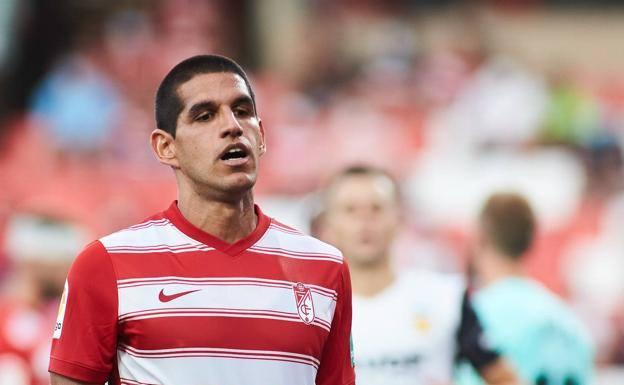 Luis Abram no juega en la derrota de Perú ante Brasil