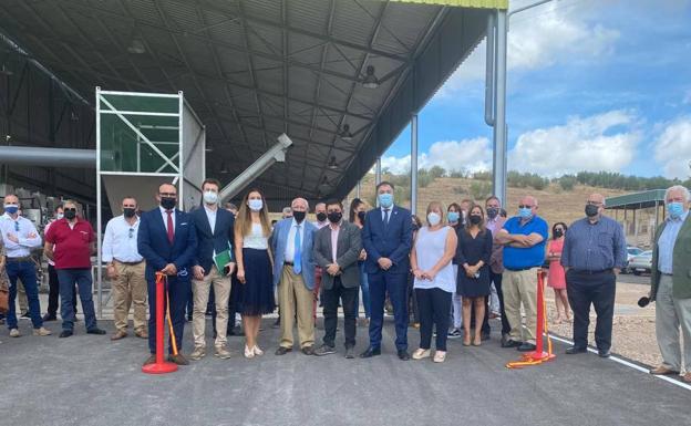 El pistacho sigue ganando terreno en Jaén y estrena fábrica en Navas