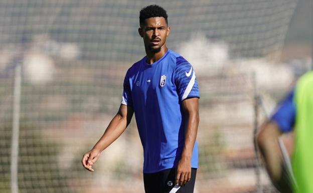 El Recreativo buscará en Melilla su primera victoria del curso