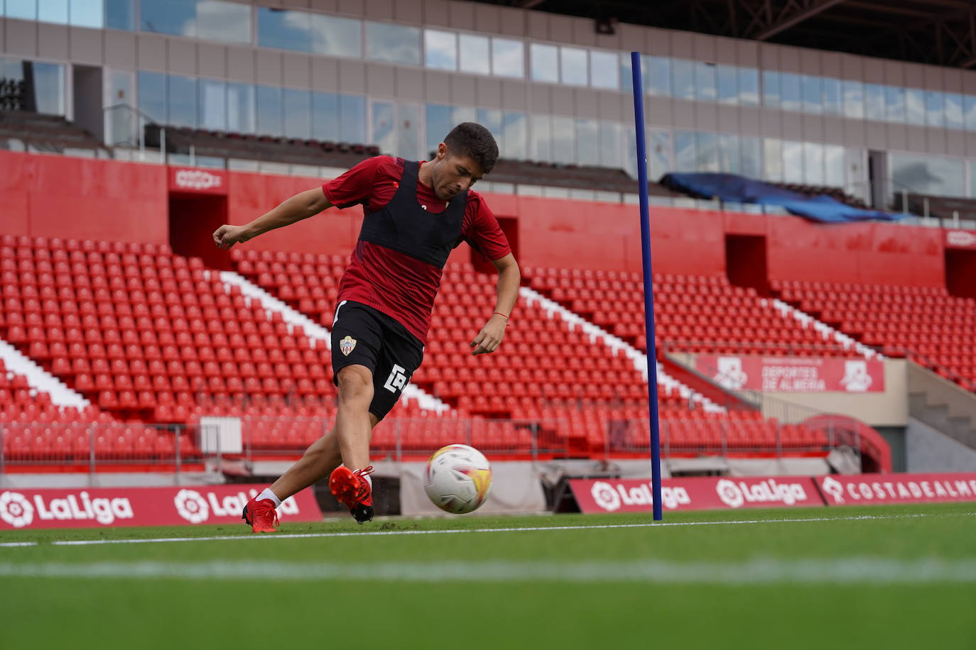 Para Portillo, el ascenso del Almería hay que tratarlo con cautela