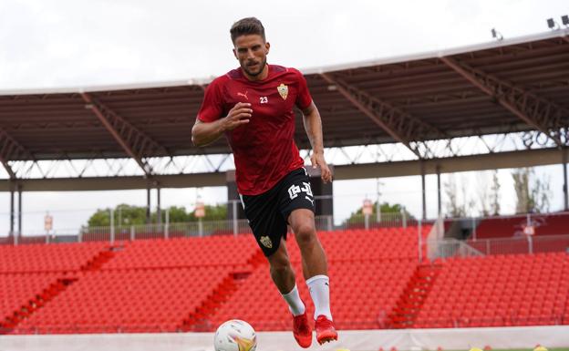 Makaridze, un 'inquilino' menos en la sala médica de la UD Almería