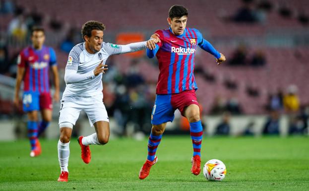 Luis Milla brilla en el rol que siempre ejerció su padre