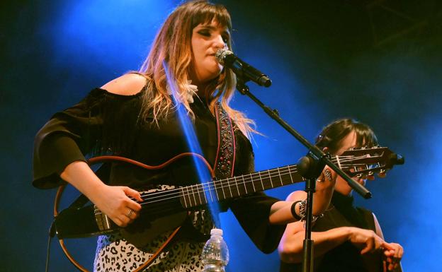 «Lo pequeñito puede ser universal»