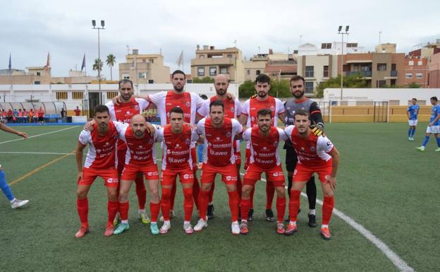 Zarpazo del CD Torreperogil, que logra en Melilla sus primeros puntos de la temporada