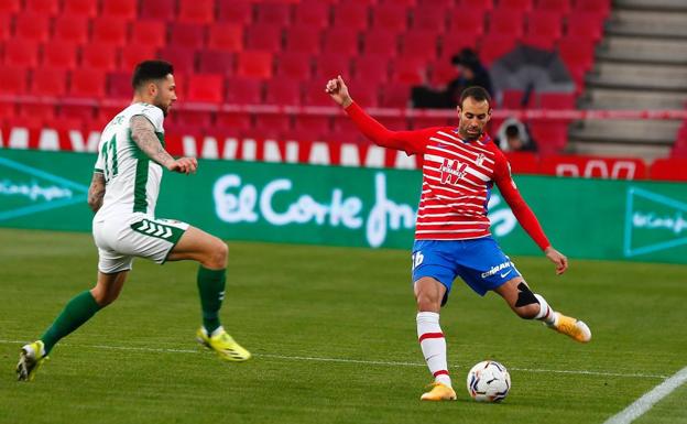 Víctor Díaz: «Lo de encajar goles en los últimos minutos es algo que tenemos que mejorar»