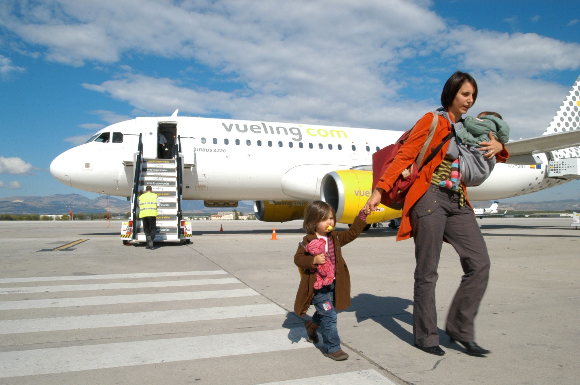 El aeropuerto de Granada-Jaén recuperará los vuelos internacionales a través de una nueva ruta con París-Orly