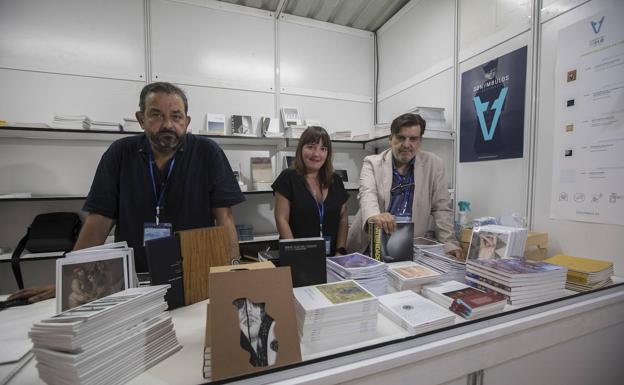 «Nuestro objetivo es impulsar el tejido literario de Granada»