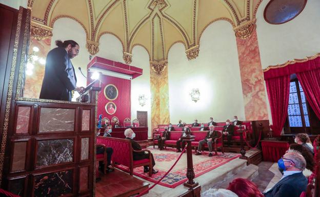 La Academia de Bellas Artes de Granada abre curso con el objetivo de tomar la senda de la modernización
