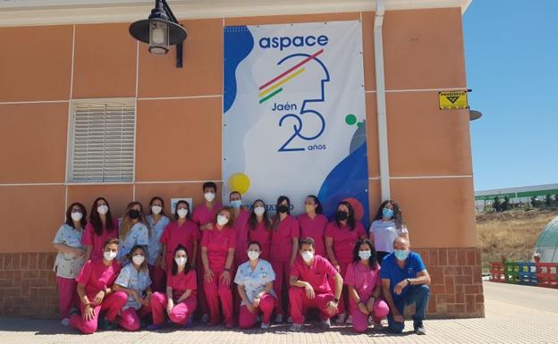 Música, recuerdos y sorpresas en el 25 aniversario de Aspace Jaén