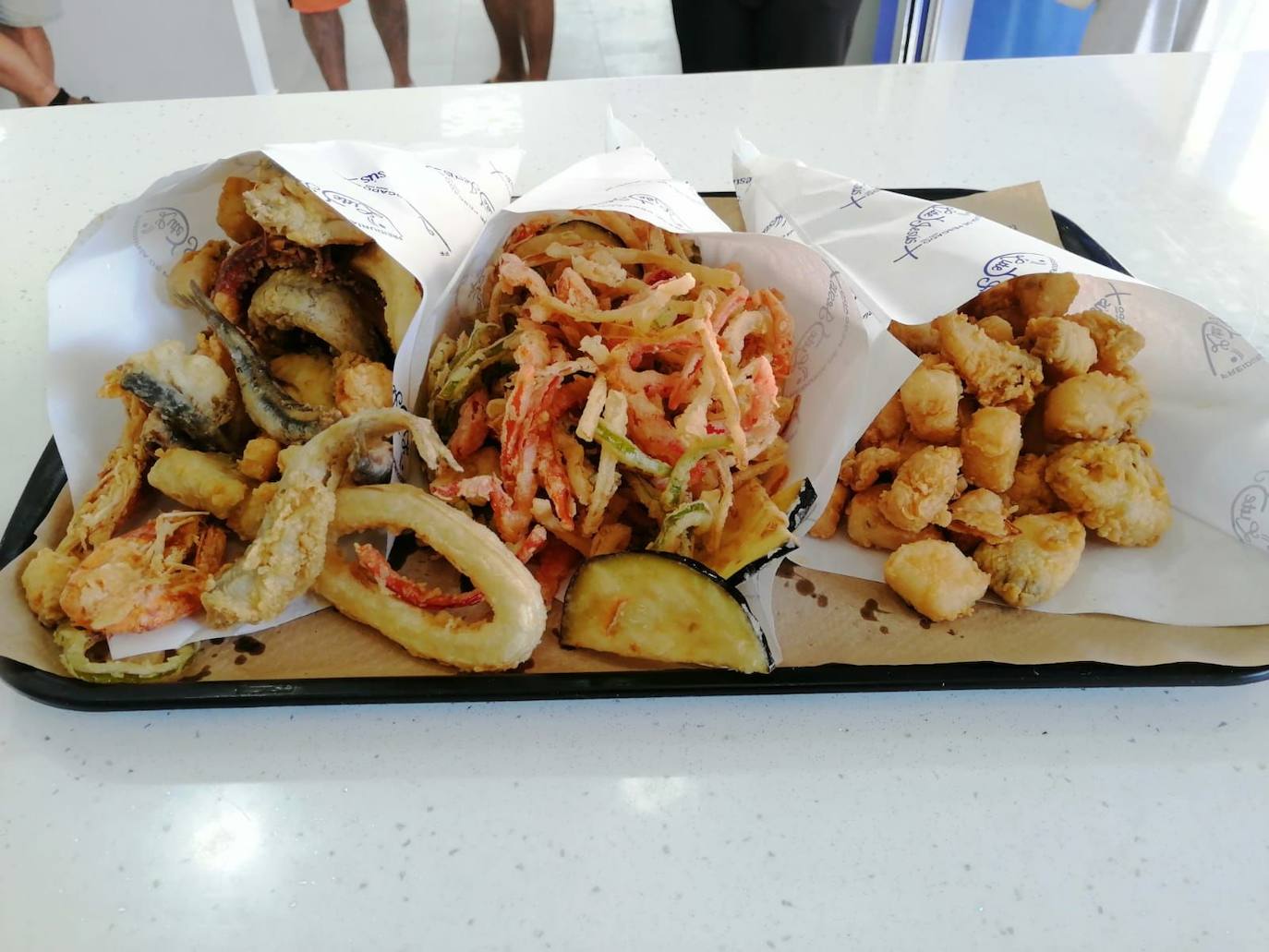 Del mar a la mesa… Freidurías Lute y Jesús triunfan con el 'pescaíto frito' Ideal