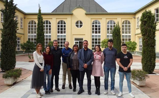 Un estudio granadino alerta sobre la sustancia cancerígena presente en muchos plásticos