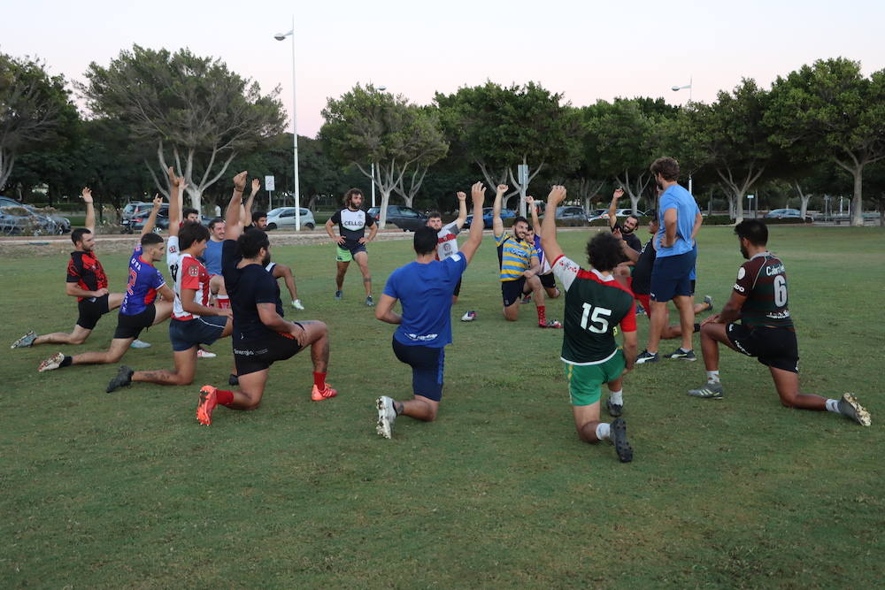 Cerrada la plantilla de Unión Rugby Almería para el inminente inicio