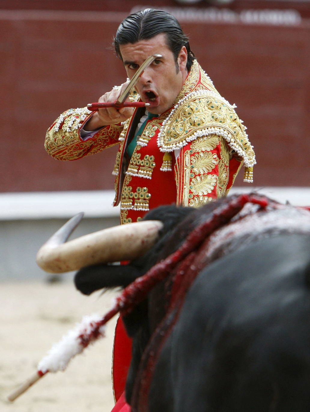 Ambiente de lujo para ver a Morante de la Puebla, Emilio de Justo y Juan Ortega