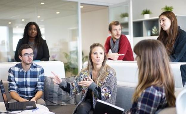 El SAE fomenta una iniciativa para contratar a cerca de 1.700 jóvenes