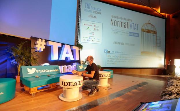 #TATGranada arranca su novena edición con una treintena de ponentes y más de setecientos asistentes