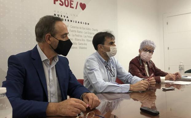 Felipe López y Elena Víboras anuncian su candidatura para liderar el PSOE alcalaíno