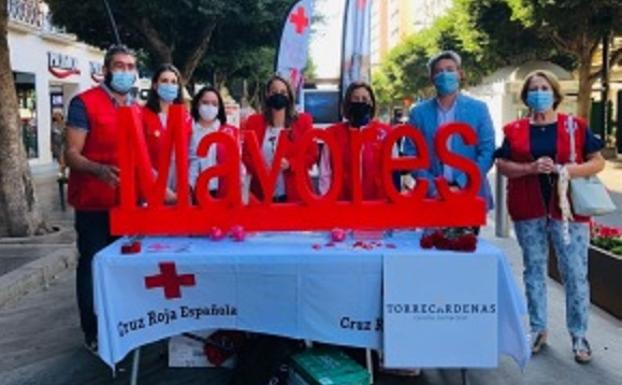 El Centro Comercial Torrecárdenas celebra su tercer aniversario en colaboración con diferentes asociaciones