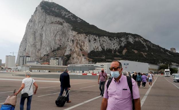 La negociación por el 'Brexit' se enroca en Gibraltar por el control en la frontera