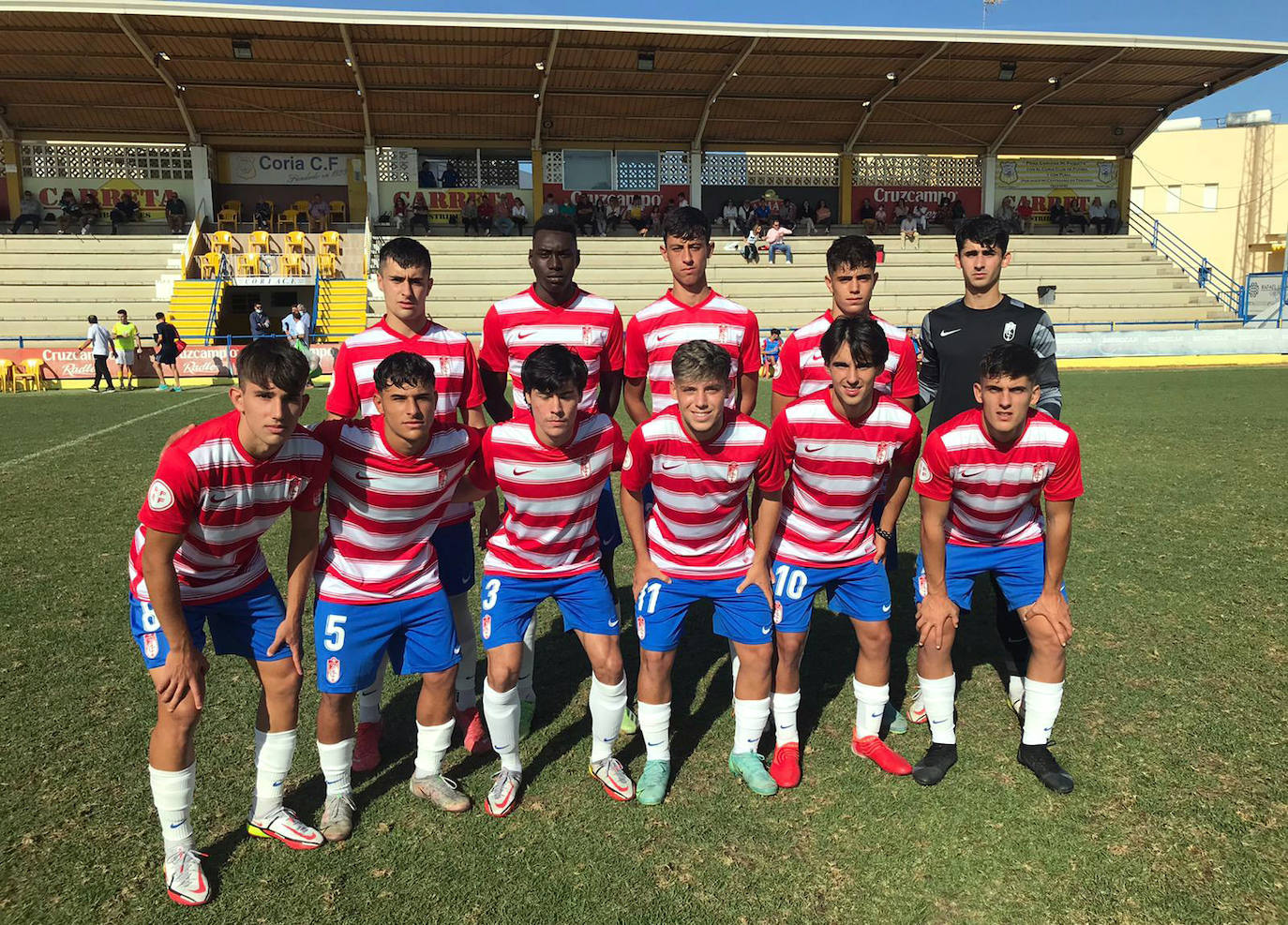 El Juvenil golea al Coria y sigue instalado en lo alto de la clasificación