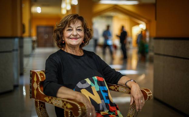 Ana Blandiana: «Para mí, escribir poesía es como un milagro»