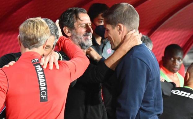 Sánchez Flores: «El Granada mostró muchas armas en ataque, el punto es justo»