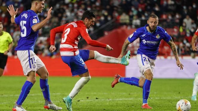 Escudero: «El equipo hizo méritos para llevarse los tres puntos»