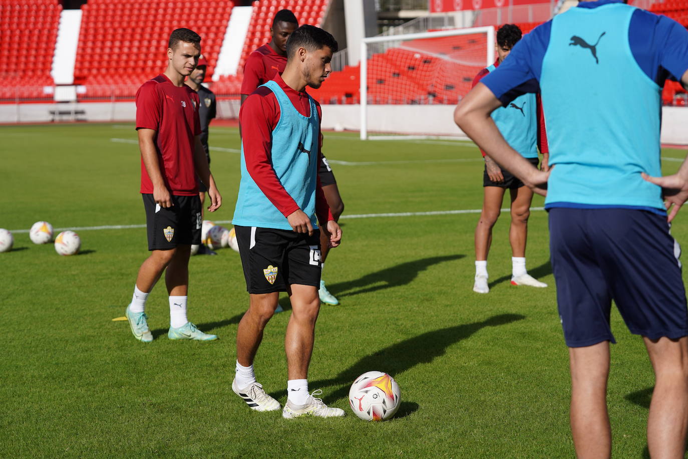 ¿Habrá novedades en el once del Almería para El Molinón?