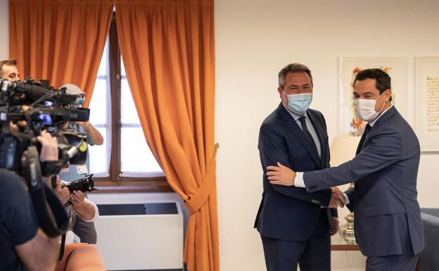 PP y PSOE afrontan sus congresos regionales con la vista puesta en el año electoral