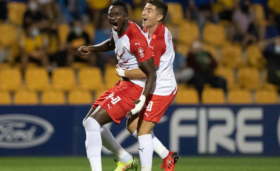 Portillo, contento con la victoria del Almería, asegura que «cuando no juegas bien, ganar es importantísimo»