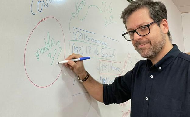 El profesor de la 'clase invertida' que opta al 'Premio Goya' de la Educación