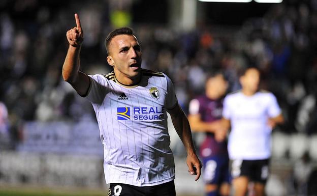 El Burgos CF, en su vuelta a la LFP, con el 'pulso' por la permanencia