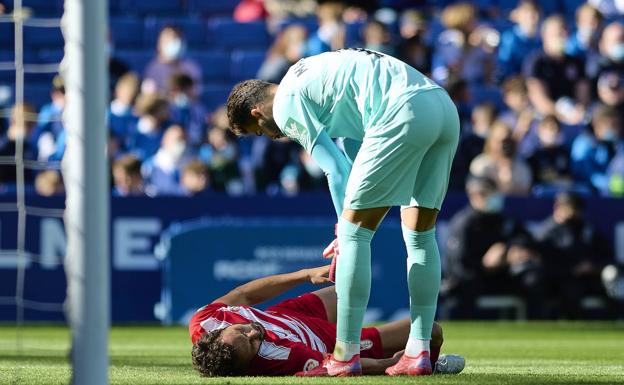 Tras varios partidos sin fortuna, el Granada no tiene que lamentar lesiones