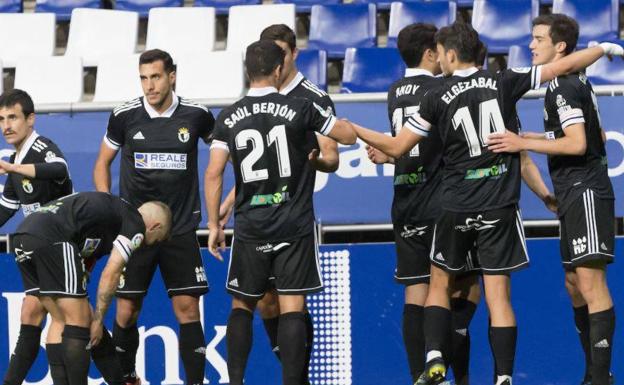 El Burgos, que visita al Almería, defiende su derecho a la permanencia