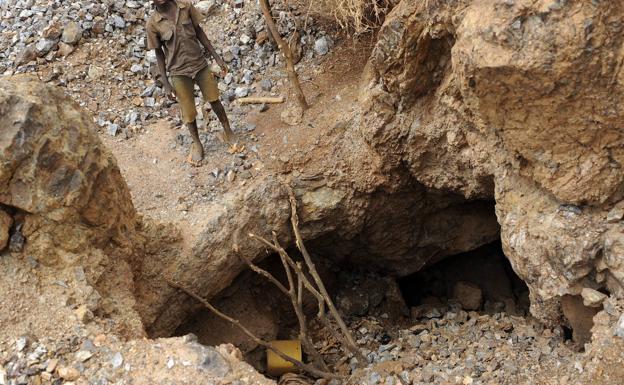 Mueren 25 personas por el derrumbe en una mina de oro en Níger