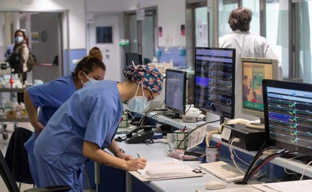 Los enfermeros piden paridad en la comisión que se encarga de decidir si se aplica la ley