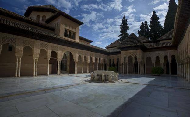 La revista Viajes de National Geographic designa a Granada como uno de los mejores destinos para 2022