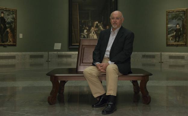 Juan Eslava: «Es mejor ser escéptico que crédulo; si eres crédulo, te la pegan en todos lados»