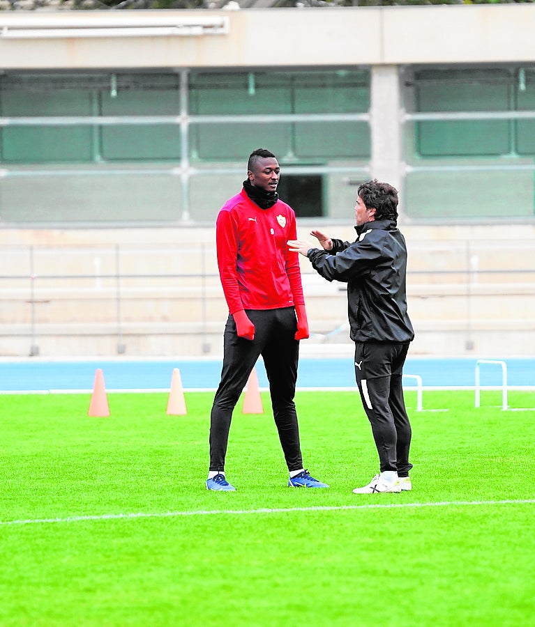 Rubi: «El equipo está motivado para llegara Navidad con 50 puntos y hacer historia»