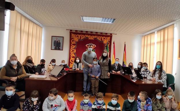 Los niños de Quesada conocen la Constitución