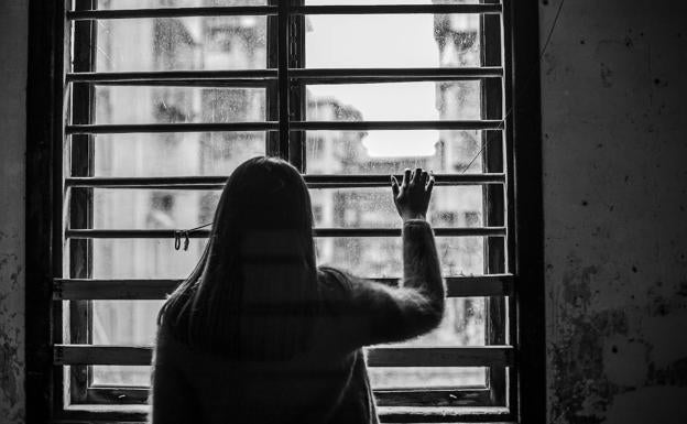 Las consecuencias sociales, económicas y sanitarias de la pandemia hacen repuntar los suicidios