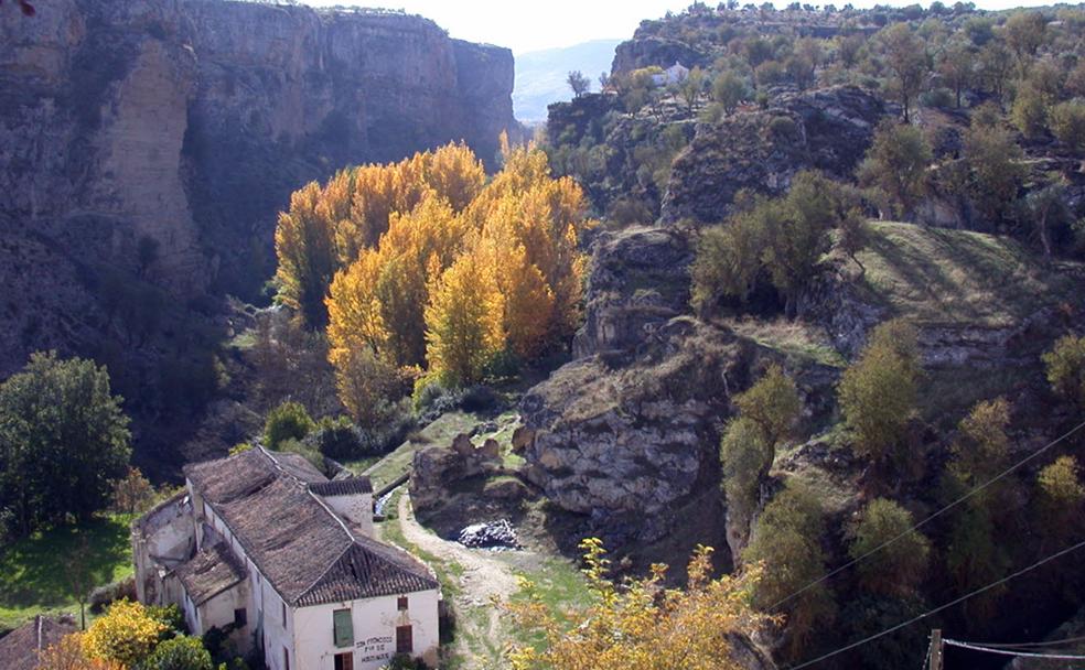 Foto de Sendero del Tajos del Alhama. en Alhama de Granada, Granada