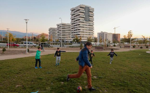 La Chana y Albayda darán la bienvenida a 300 familias en las próximas semanas