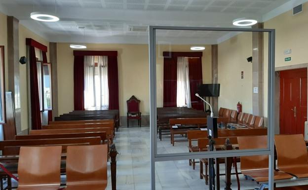 En el banquillo por intentar apuñalar de muerte a un hombre en Mengíbar