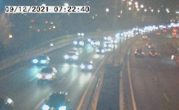 Importantes atascos en la Circunvalación a la altura de Armilla