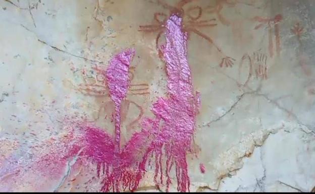 «No es tan fácil llegar a las pinturas ni localizarlas, han ido a por ellas a hacer daño»