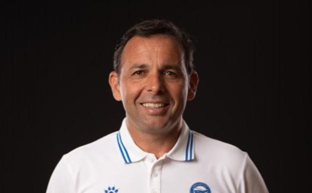 Javier Calleja: «Vamos a pasar por dificultades y eso no nos puede generar ansiedad o nervios»